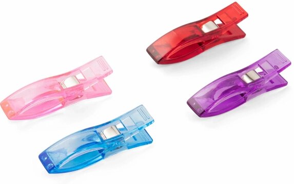 Зажим пластиковый для ткани 5,5см/1см (разноцветные ассорти) от компании Магазин ШвейМаг - фото 1