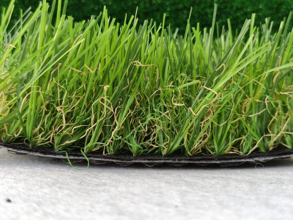Искусственная трава с высотой ворса 40мм с подшерстком от компании ДетямЮга - фото 1