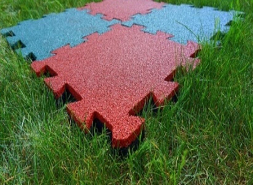 Плитка резиновая Eco-SOTA форма мат с пазлами, 50x50 см, толщина 40 мм, на грунт или отсев от компании ДетямЮга - фото 1