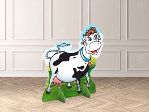 Театральная декорация "Корова с бубенчиком"