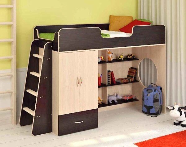 Детская кровать-чердак Сказка-1 от компании Мебельный магазин ГОССА - фото 1