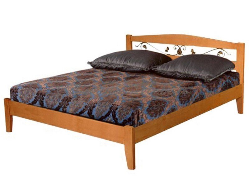 Кровать из массива Жоржетта от компании Мебельный магазин ГОССА - фото 1