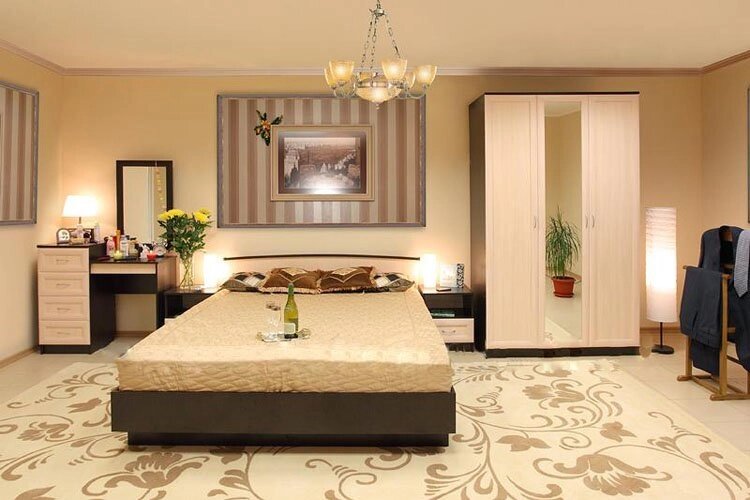Спальня Светлана-М5 от компании Мебельный магазин ГОССА - фото 1