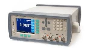 АКИП-2501 - цифровой измеритель электрической мощности от компании ООО "ТЕХЦЕНТР" - фото 1