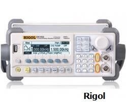 Двухканальный генератор сигналов произвольной формы Rigol (DG1022) от компании ООО "ТЕХЦЕНТР" - фото 1