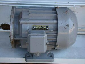 Электродвигатель A02-82-10 У3 22 квт. 585об/мин. л