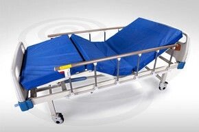 Кровать медицинская функциональная механическая В-16