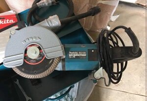 Штроборез MAKITA SG150 (Dд150мм,1800W,7-45*7-35мм)