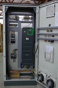 Шкаф управления с частотным преобразователем, 0,75 кВт