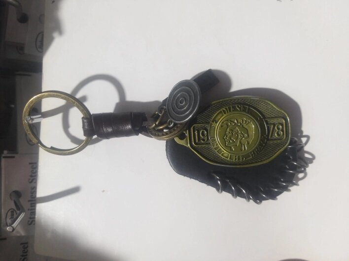 Брелки для ключей на сумки металлические от компании R.R.R. Бижутерия и украшения оптом - фото 1