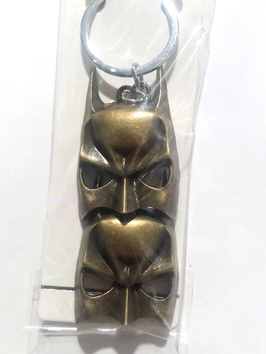 Брелок металлический для ключей, сумки (Бетман) от компании R.R.R. Бижутерия и украшения оптом - фото 1
