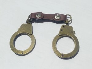 Металлический брелок - наручники