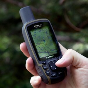 Навигатор Garmin GPSMAP 65S для измерения площади