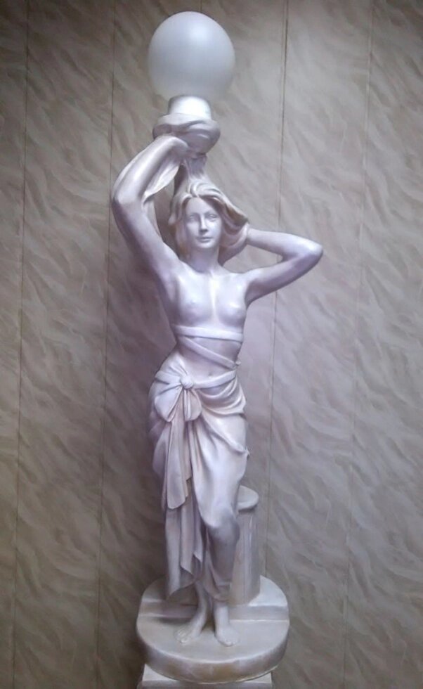Садовая скульптура "Античная девушка фонарь" высота 138*49 см от компании OOO "Эко Пласт" - фото 1