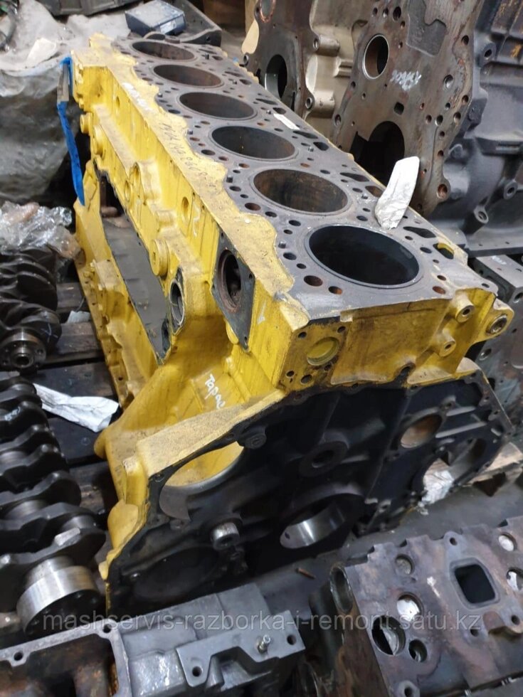 Блок двигателя Komatsu d65 ##от компании## МашСервис - ##фото## 1