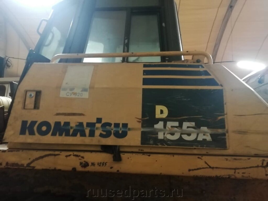 Гидравлический бак Komatsu D155A-5, 17A-60-11990 от компании ГК "МашСервис" Запчасти и Ремонт спецтехники - фото 1