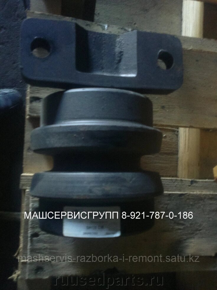 Опорный каток JCB 220 - JRA0414 от компании ГК "МашСервис" Запчасти и Ремонт спецтехники - фото 1