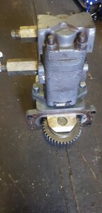 Насос Gear Pump Volvo 14530502, 14561971 и редуктор Volvo 14512927, 14511984 в Санкт-Петербурге от компании ГК "МашСервис" Запчасти и Ремонт спецтехники