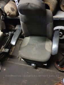 Кресло сиденье в сборе экскаватора JCB 220