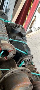 Гидронасос Volvo BL61B, BL71 Volvo 11881939, 11884583, 11886357 и КПП 393058 TLB1 Carraro в Санкт-Петербурге от компании ГК "МашСервис" Запчасти и Ремонт спецтехники
