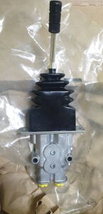 Джойстик Liebherr 5716043 для Liebherr L556, L566, L554, L576, L586, L544 Bosch Rexroth Hydraulics 1-2 TH6 L 06-10/M в Санкт-Петербурге от компании ГК "МашСервис" Запчасти и Ремонт спецтехники