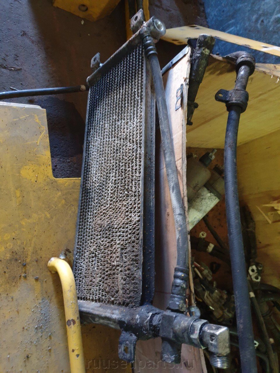 Радиатор кондиционера 20Y-979-6131 Komatsu, оригинал от компании ГК "МашСервис" Запчасти и Ремонт спецтехники - фото 1