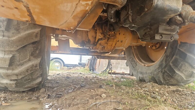 Запчасти case 580 sle бу. Кейс 580 разборка. Демонтаж кейс. Разгонщик фланцев механический mfs 31. Ящик для инструментов вюрт.