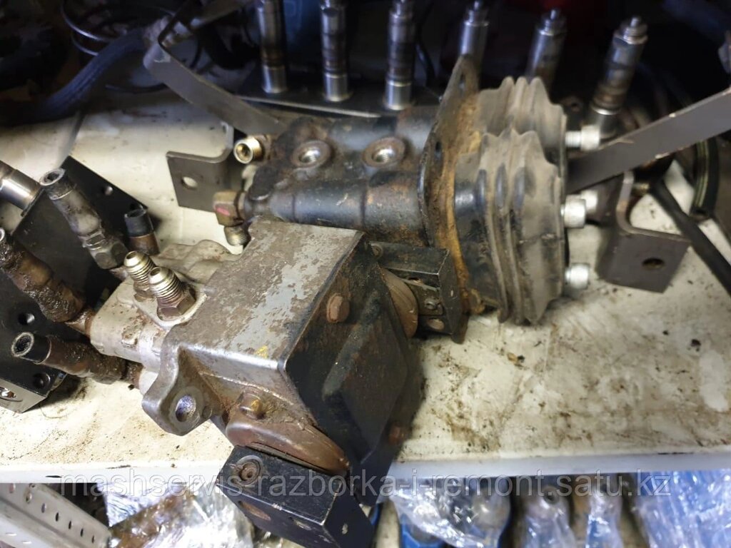 Шаговый мотор для экскаватора под педальный узел Газа от компании ГК "МашСервис" Запчасти и Ремонт спецтехники - фото 1