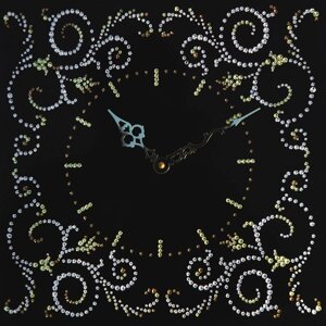 Часы настенные "Версаль" с кристаллами Swarovski