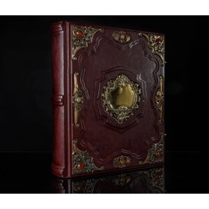 Подарочная родословная книга «Ювелирная» из натуральной кожи, с накладкой, бордовая