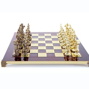 Шахматы "Эпоха возрождения" в кейсе (красная доска, фигуры золото-бронза), средние