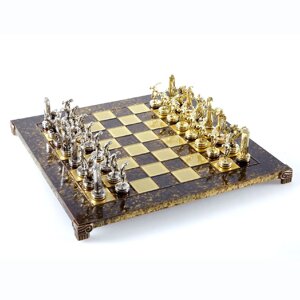 Шахматы "Олимпицы" в кейсе (коричневая доска, фигуры золото-серебро), средние