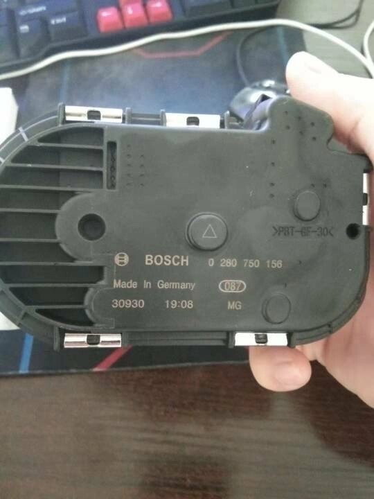 Электронная дроссельная заслонка  Bosch 280750156 , С&C TRUCKS от компании КСТ-ПРОГРЕСС - фото 1
