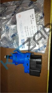Выключатель стоп-сигнала B311048-0400 Changan CS55
