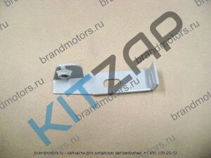 Кронштейн реснички левой фары 8400703-D01 Safe