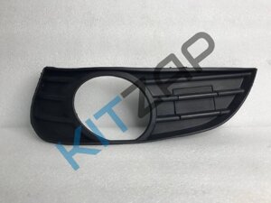 Решетка противотуманной фары левая (ПТФ) 1058006113 Geely MK Cross