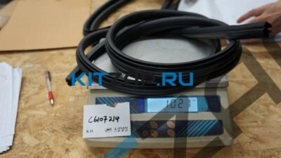 Уплотнитель двери передней правой (проем) C6107214 Lifan Cebrium (720) от компании КСТ-ПРОГРЕСС - фото 1