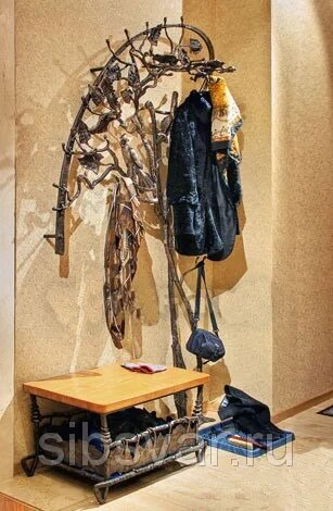 Кованая вешалка для одежды с птицей + обувница от компании ООО "АСЦ - Сибирский Сварной" - фото 1