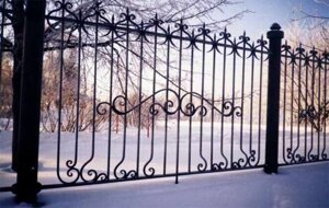 Металлическое ограждение