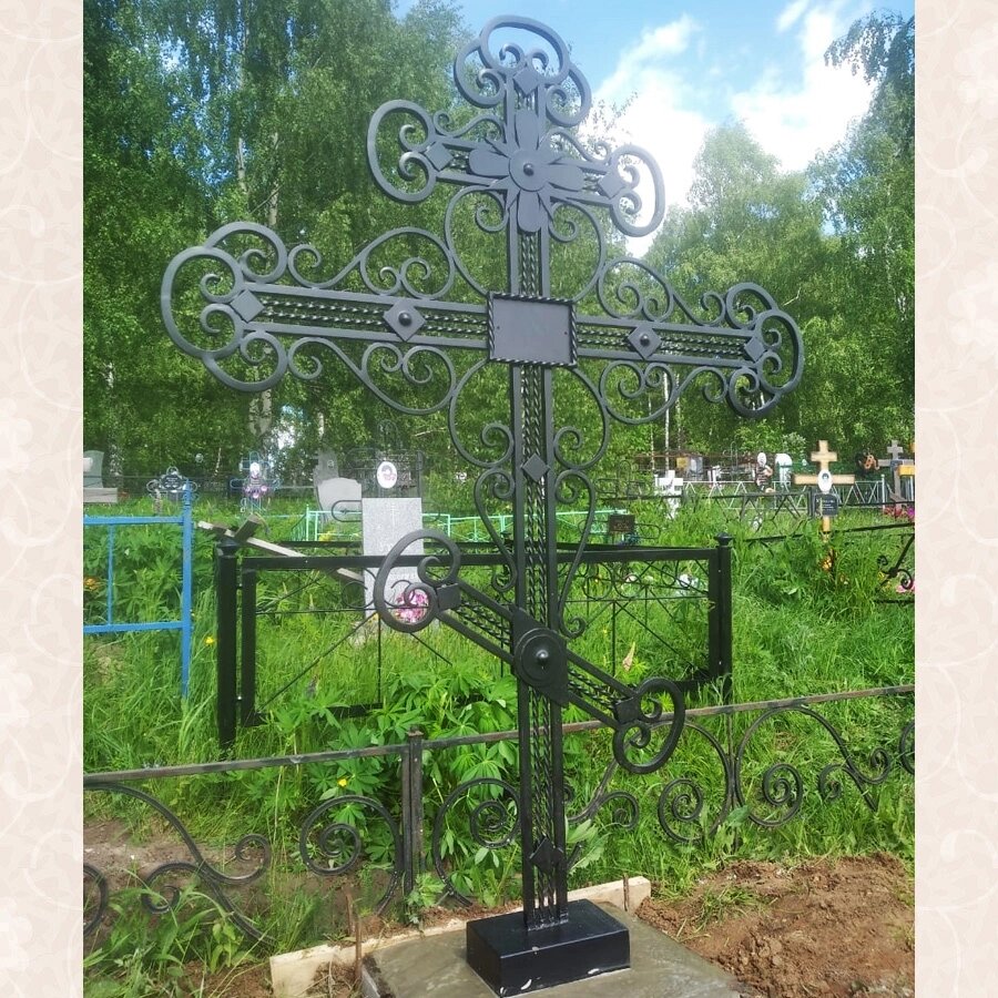 Ритуальный крест от компании ООО "АСЦ - Сибирский Сварной" - фото 1