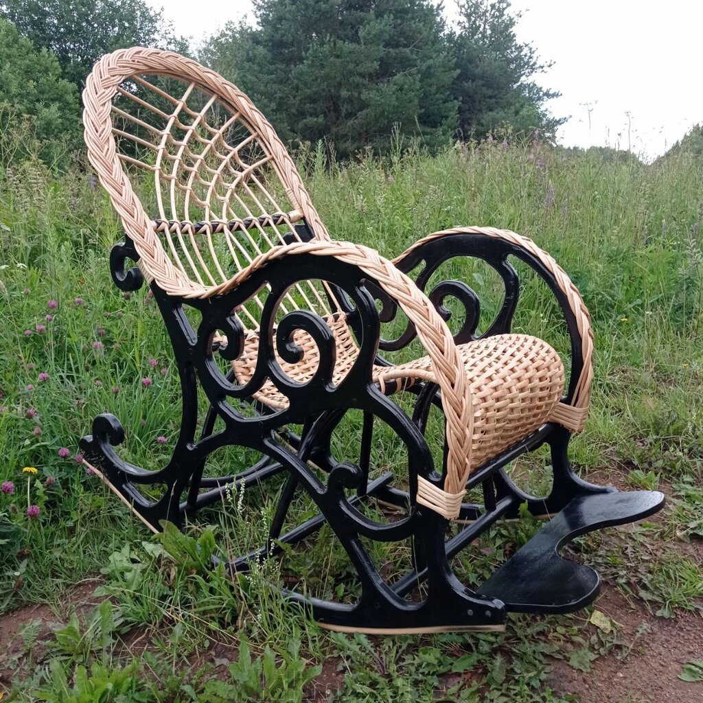 Кресло-качалка плетеное Фаворит от компании Интернет - магазин Kikmis - фото 1