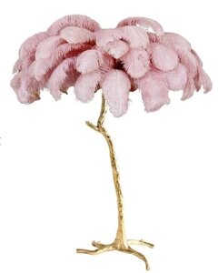 Торшер со страусиными перьями розовый