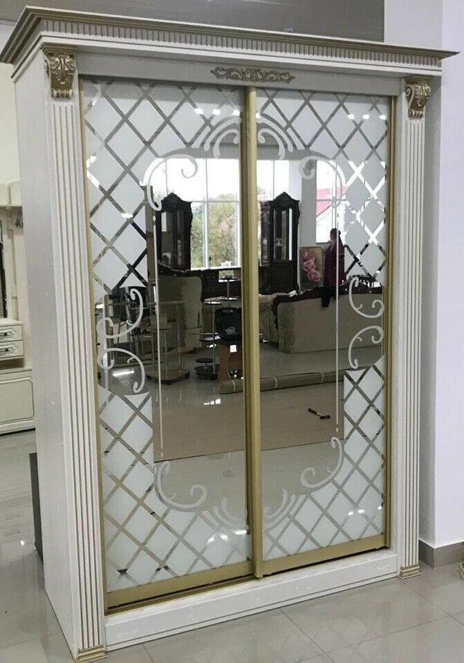 Барокко 2 двери зеркало с рисунком от компании Мебель Дом 24 - фото 1