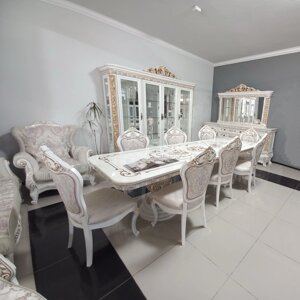 Гостинная "Алсу" белый глянец (горка 4дв, комод с зеркалом, стол и 8 стульев)