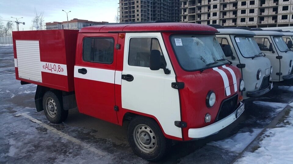 Пожарный автомобиль УАЗ 390945  (7 мест, 600/900 л.) от компании ООО Дайзен - фото 1