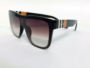 Женские солнцезащитные очки Burberry (BR110)