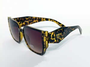 Женские солнцезащитные очки Prada (PD1116)