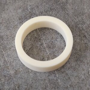 D28х6,5 мм Керамический изолятор (кольцо) 4-09010
