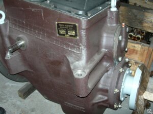 Реверс-редуктор механический для двигателя 3Д12