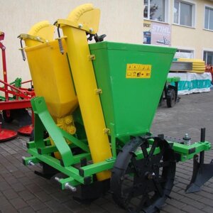 Картофелесажатель 2х-рядный навесной СКН-180/2 с подкормкой D-POL